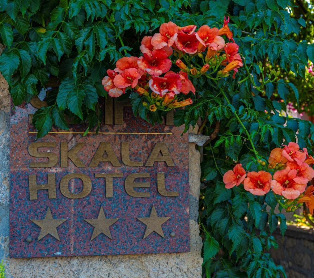 Skala Hotel Exterior photo